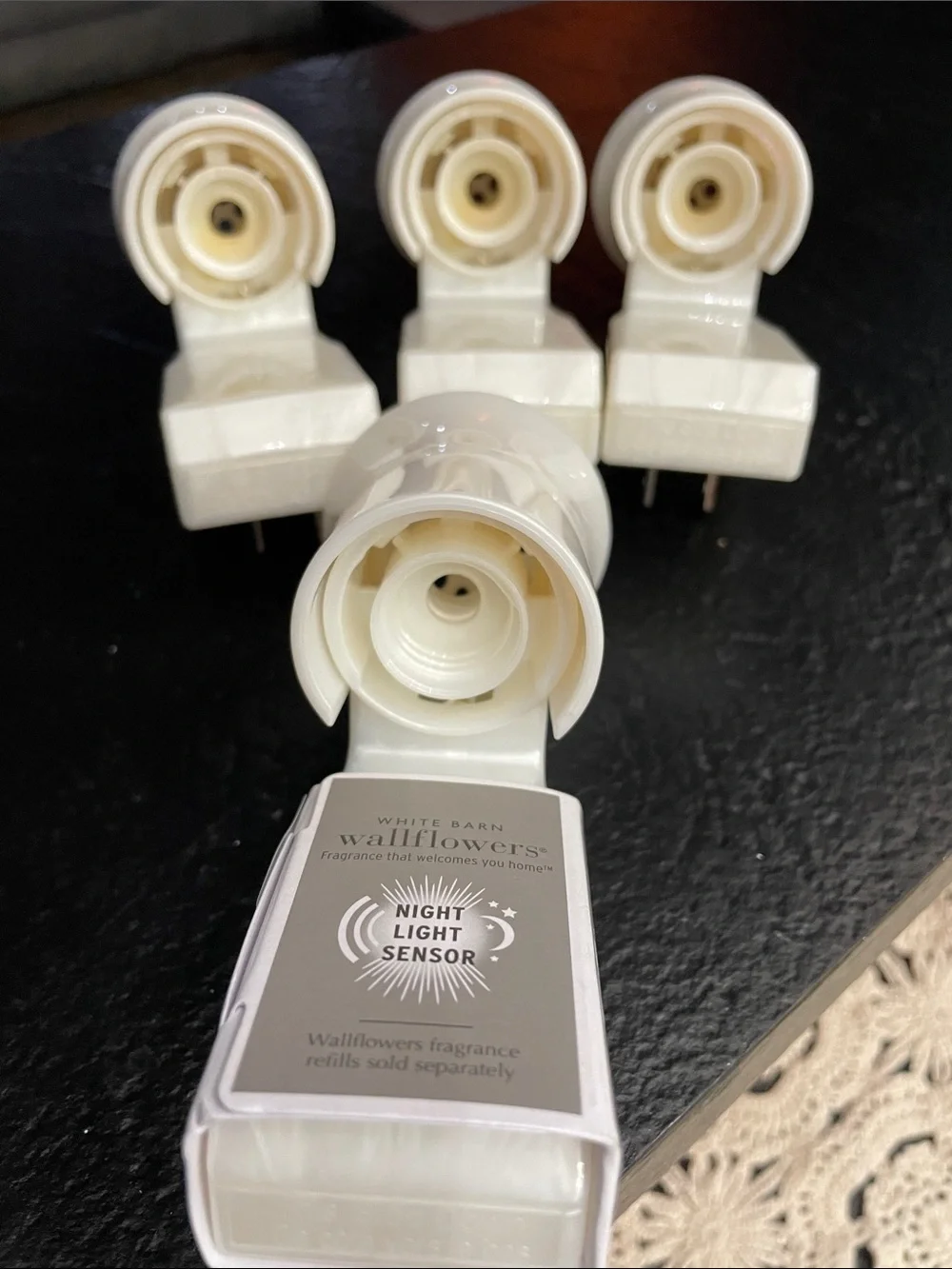 Bath & Body Works White Night Light Plug-In Lamp Adapter - Pack of 4